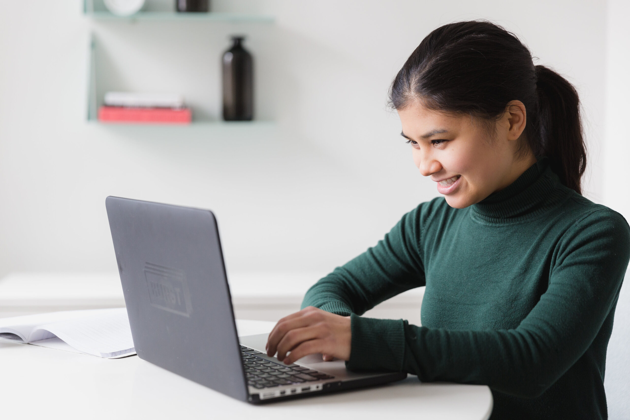 Writing Email Subject Lines That Get Opened: A Practical Guide