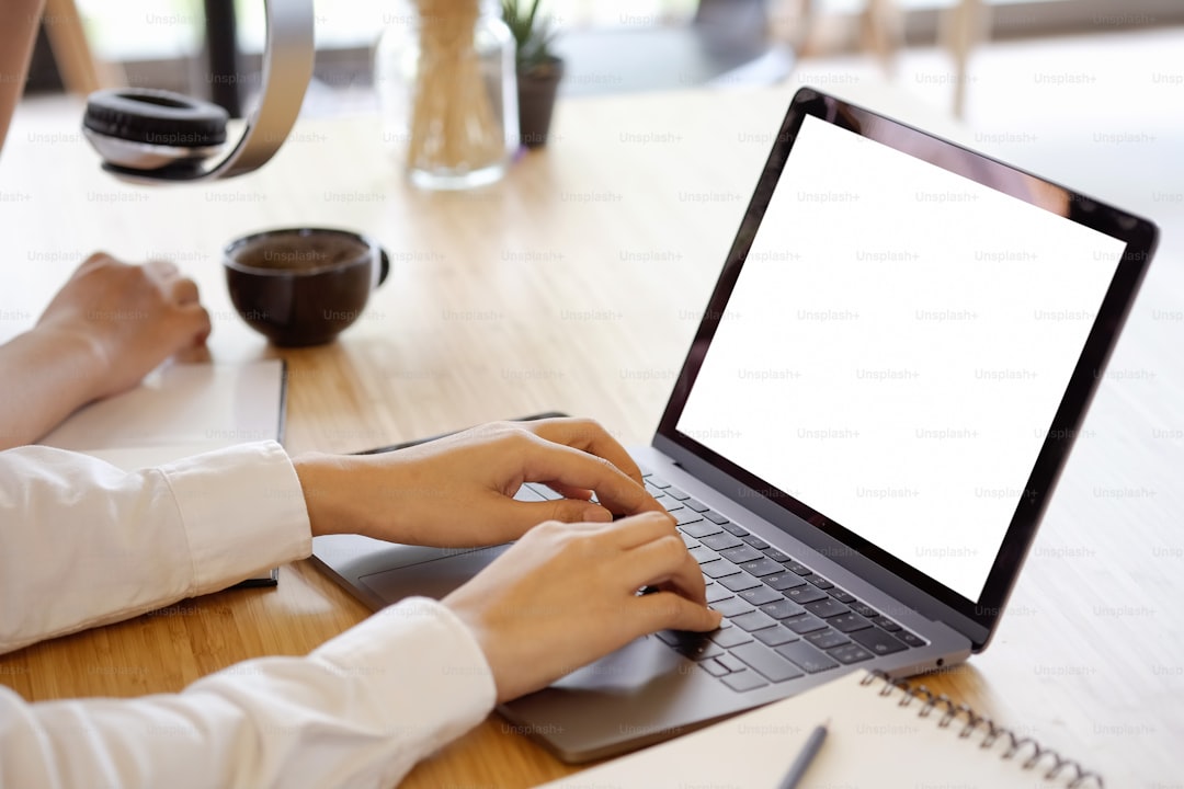 How to Use LinkedIn Ads to Attract High-Ticket Clients - Balistro Consultancy